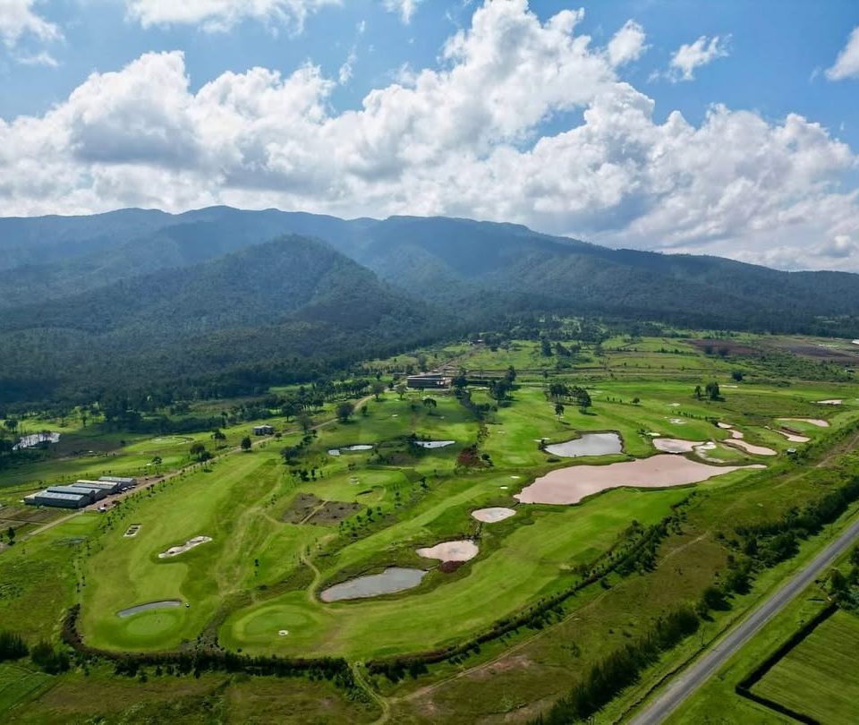 Mt. Kipipiri Golf Resort Aerial view